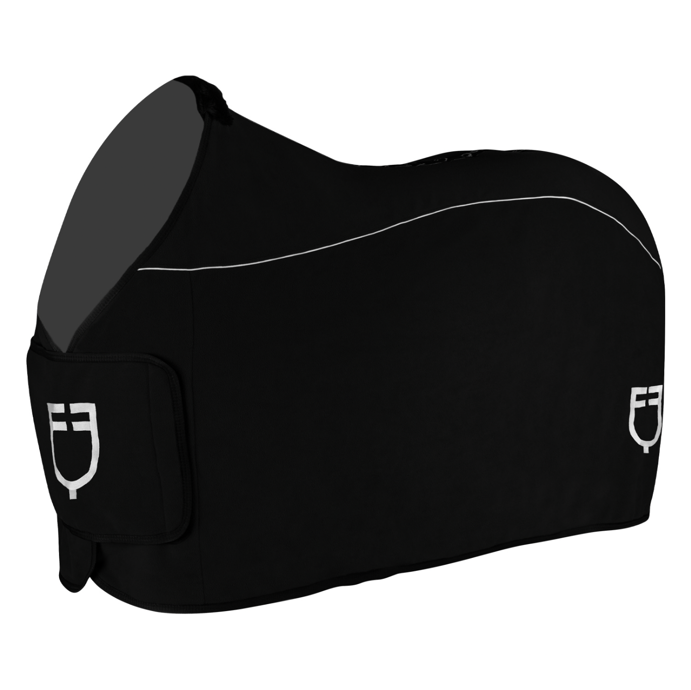 
                  
                    COPERTA "EQUESTRO" IN PILE CON CHIUSURA FRONTALE CON FLAP
                  
                